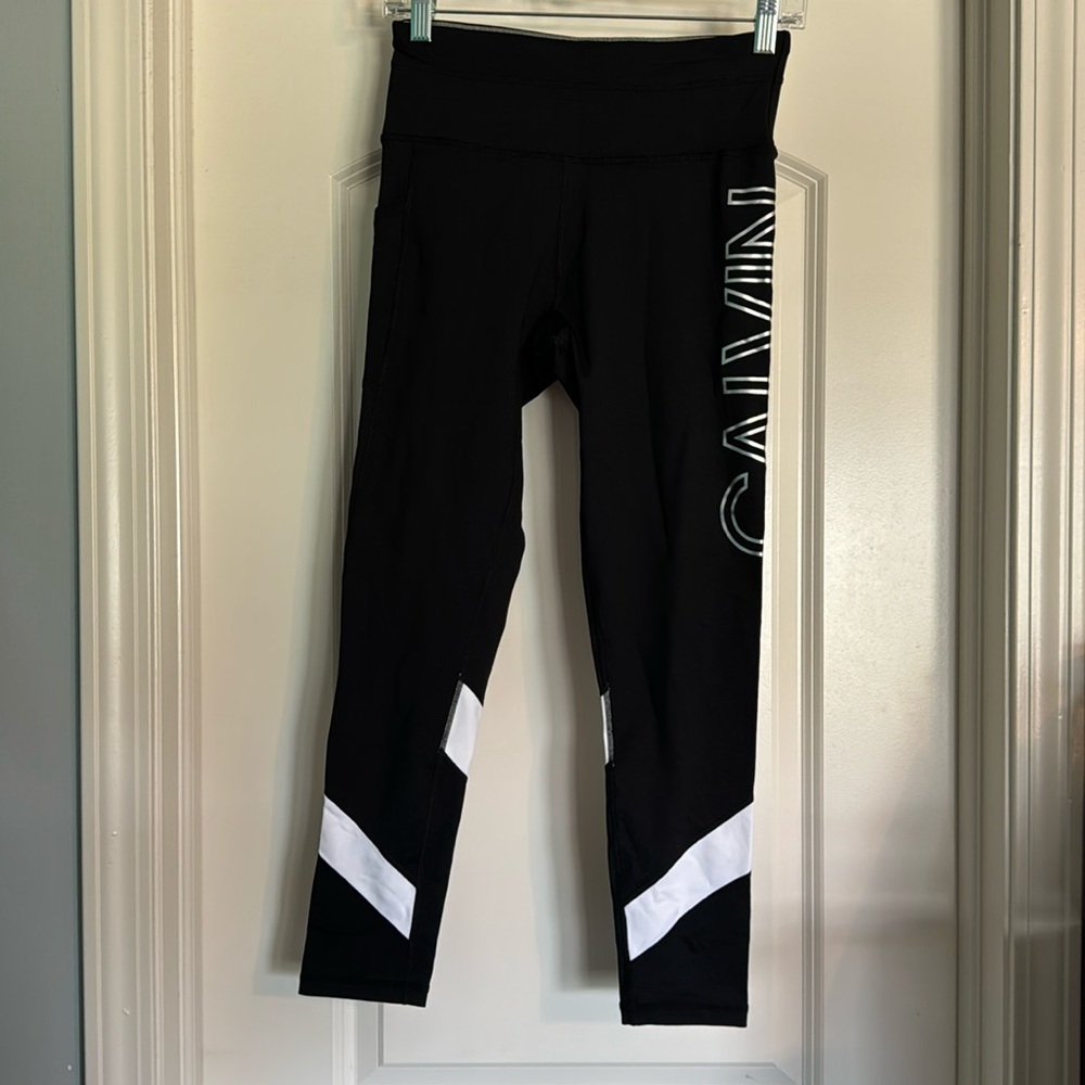 NWOT Calvin Klein performance leggings size Small